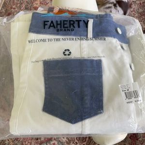 Brand new pair of Faherty Lou Lou pant